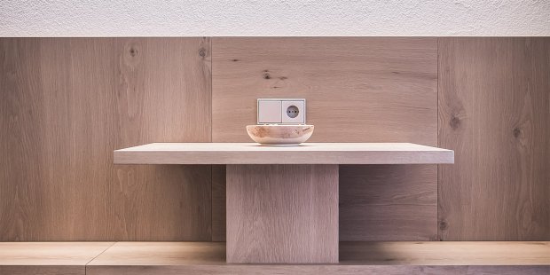 Classic (classic swiss pine + classic oak)